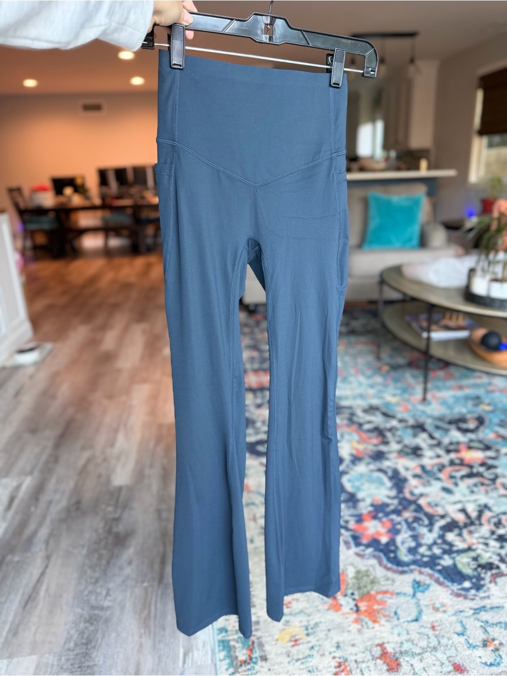 Halara Petite XS Flare Leggings – Blue